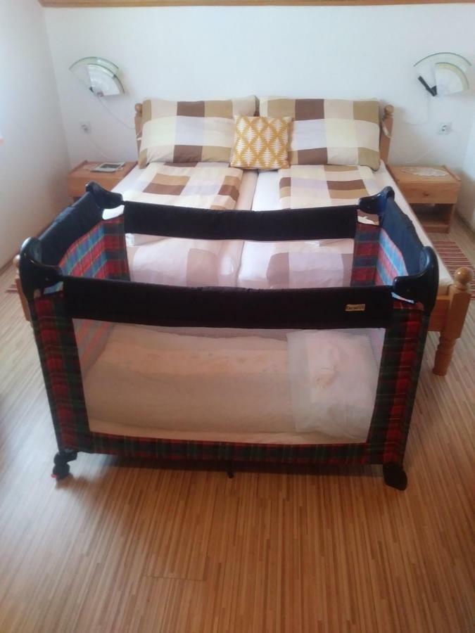 Rooms Josip Korenica Luaran gambar
